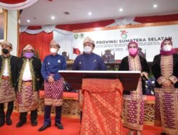 Nuansa Songket Dan Jumputan Warnai Paripurna Istimewa Dalam Rangka HUT Provinsi Sumsel Ke-75