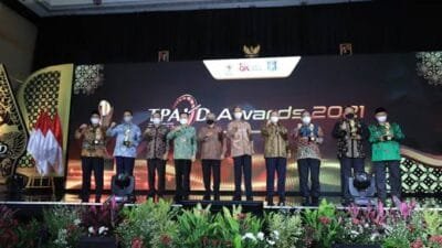 OJK Gelar Rakornas Tim Percepatan Akses Keuangan Daerah (TPAKD) 2021