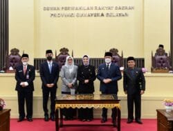 Rapat Paripurna LIV (54) DPRD Provinsi Sumsel, Penandatanganan Nota Kesepakatan Bersama Ketua DPRD Provinsi Sumsel dan Gubernur Sumsel