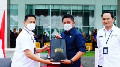 Herman Deru Ajak Mahasiswa Poltekpar Jadi Enterpreneur