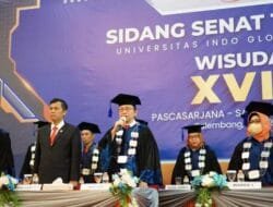 Dr H Marzuki Alie : Agar Sarjana Lulusan IGM Bekerja Keras dan Jaga Nama Baik Almamater