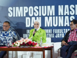 Peran Perempuan Menuju Indonesia Emas, Ketua DPRD Sumsel Menjadi Narasumber di Acara Simposium FH Universitas Atmajaya Yogyakarta