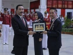 Pj Walikota Palembang Terima Penganugrahan Tanda Kehormatan dan Lencana Kehormatan Alumni IPDN