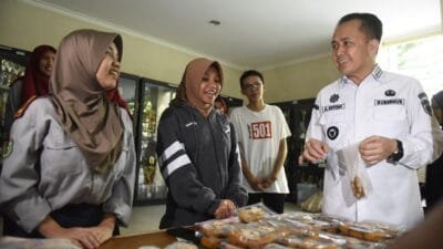 Tinjau SMA Negeri Sumsel, Pj Gubernur Agus Fatoni Semangati Siswa-Siswi