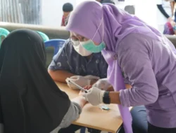 PT Bukit Asam Unit Derti Gelar Pengobatan Gratis dan Penanganan Stunting