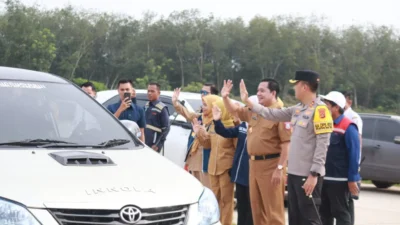 Bupati Askolani Tinjau Jalan Tol Musi Landas, Pastikan Arus Mudik Lancar