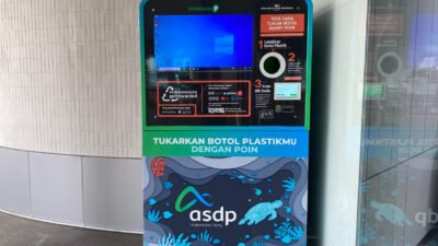 ASDP Kurangi Emisi Karbon 10,2 Ton Lewat Reverse Vending Machine (RVM)