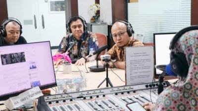 PLN S2JB Luruskan Isu Kenaikan Tarif Listrik Pasca Idul Fitri Lewat Dialog Interaktif di RRI Pro 1 Palembang