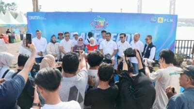 Social Activation Langkah Sinergi Sehat dan Peduli Lingkungan Melalui PLN Mobile Color Run 2025 Palembang