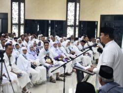 Kloter 21 Embarkasi Palembang Berangkatkan 369 Jemaah Haji ke Tanah Suci