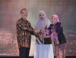 UMKM Berjaya, PT Bukit Asam Dianugerahi Penghargaan Pembina Terbaik