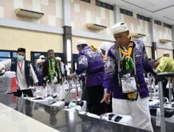Kloter 20 Tiba di Tanah Air, Masih 2 Kloter yang Belum Tiba di Debarkasi Palembang