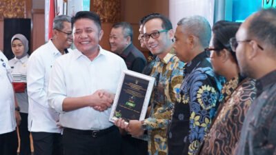 Semen Baturaja Terima Sertifikat PROPER Hijau dari Pemprov Sumsel