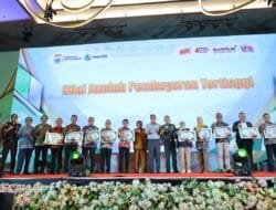 Pemerintah Kota Palembang Berikan Penghargaan kepada Wajib Pajak, Mitra Pembayaran, dan Perangkat Daerah Pelaksana Tahun 2025