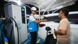 Antisipasi Lonjakan EV selama Periode Nataru, Dirut PLN Tinjau Langsung Kesiagaan SPKLU di Berbagai Titik Krusial