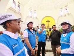 Dirut PLN Tinjau Kesiapan Layanan Kelistrikan Untuk Ibadah Natal di Gereja Katedral Semarang