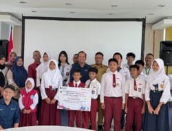 PTBA Dorong Pendidikan Inklusif Lewat Beasiswa Ayo Sekolah