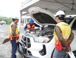 Peringati BK3N 2026, PT Bukit Asam Gelar Kompetisi Safety Driving di Area Tambang