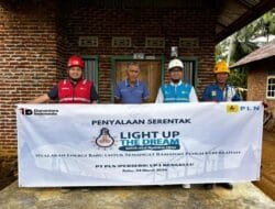 Terangi Desa di Bulan Ramadan, PLN Hadirkan Listrik Gratis bagi Warga Semidang Alas Maras Lewat Program Light Up The Dream