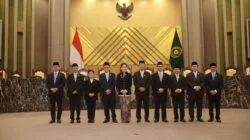 Resmi Dilantik, Tujuh Anggota Dewan Komisioner OJK Siap Perkuat Stabilitas Sektor Keuangan Nasional