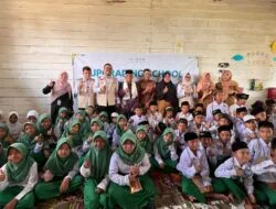 GENCAR YBM PLN UID S2JB Sulap Sekolah di Banyuasin Jadi Lebih Nyaman dan Sehat untuk Belajar
