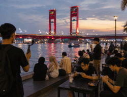 Dari Sudirman hingga Tepian Musi, Tri Dukung Gaya Hidup Digital Warga Palembang