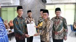 Lantik Tiga Kepala KUA, Kakanwil Kemenag Sumsel Tekankan Profesionalisme dan Komunikasi