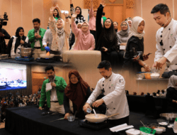 500 Peserta dari Berbagai Kota Ramaikan “Ragam Raso Kito” ARYADUTA Palembang Bersama Nicky Tirta