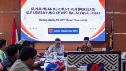 Hari Pelanggan Nasional, PLN UP3 Lahat Sambangi PT KAI (Persero) Balai Yasa dan RS Bunda As Salam