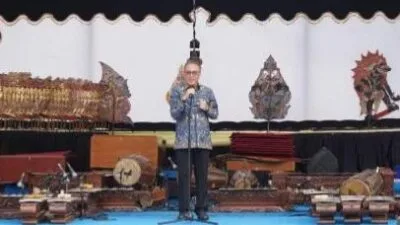 OJK Siapkan Aplikasi Anti-Scam, Rekening Bisa Dicek Sebelum Transfer
